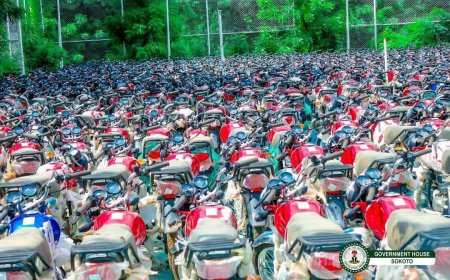 In a concerted effort to combat banditry and various security issues, the Sokoto State Government has provided the newly formed Community Guard Corps with 20 Hilux vans and 710 motorcycles.