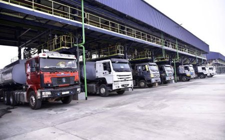 The Dangote Refinery is facing challenges in selling approximately 29 tankers of diesel daily, primarily due to reduced demand from oil marketers.