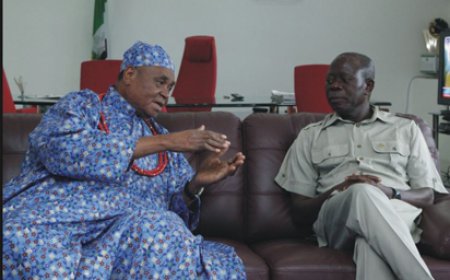 'Forgive me', Adams Oshiomhole tenders public apology to Igbinedion