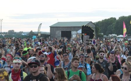 Newborn baby found d£ad in portable toilet at music festival