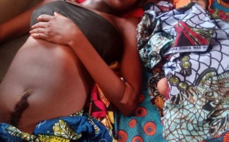 Stop having children with poor men - Nigerian woman says as she slams man for posting unflattering post-birth photo of his "malnourished, anemic and exhausted" wife